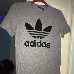 Adidas T-shirt